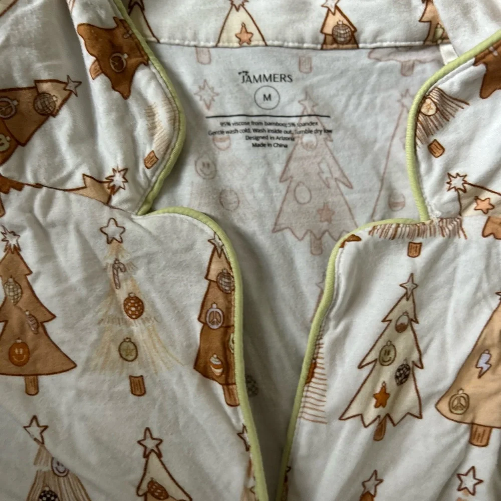 Med mom  JAMMERS Tree Print Bamboo Set in Brown and Cream - Picture 4 of 4